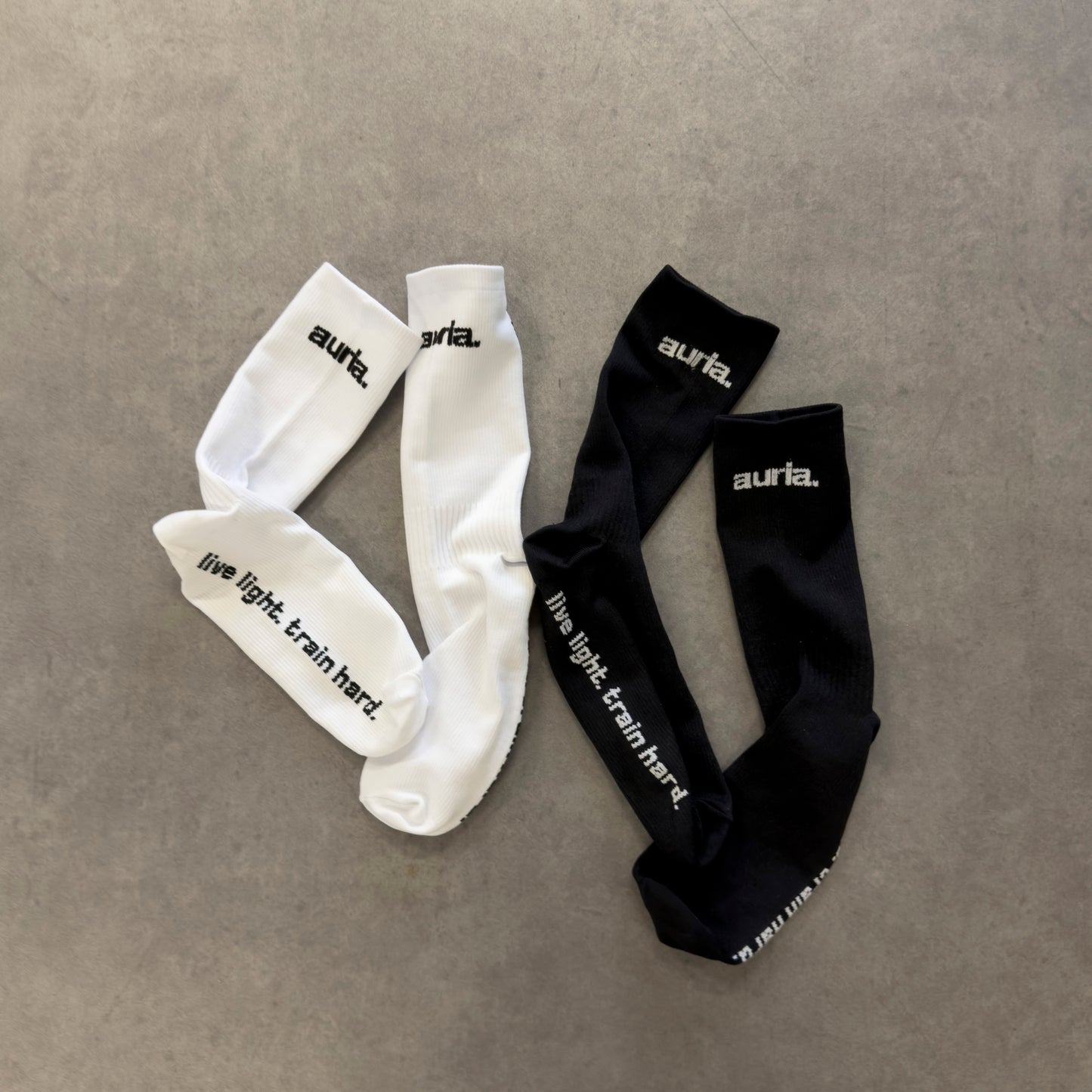 auria. Performance Socks (2 pairs)